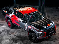 Mitsubishi Ralliart представила ралійний пікап L200.