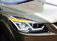 Передние фары Ford Kuga 2013+