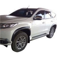 Расширители крыльев Pajero Sport