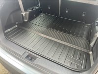 Килим в багажник Highlander