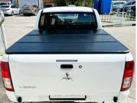 Tonneau cover L200