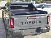 Roller shutter Hilux