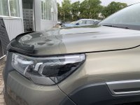 Дефлектор капота Toyota Hilux Дефлектор капота Toyota Hilux