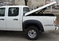 Крышка кузова Aeroklas Mazda BT-50 2006-2012 с электромоторами Крышка кузова Aeroklas Mazda BT-50 2006-2012 с электромоторами