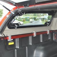 Кунг Isuzu D-Max 2016-2021 Aeroklas со стеклами вверх Кунг Isuzu D-Max 2016-2021 Aeroklas со стеклами вверх