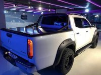 Расширители крыльев Mercedes X-Class 2018+ Safari с фальш болтами