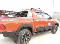 Расширители крыльев с фальш болтами Safari Toyota Hilux 2015+