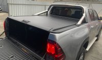 Ролета в кузов Toyota Hilux 2015+ AR Design model R3
