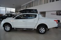 Cпойлер кузова + ролета RoLL n Lock  Mitsubishi L200 2016 -2019