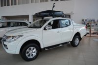 Cпойлер кузова + ролета RoLL n Lock  Mitsubishi L200 2016 -2019
