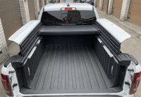 Трехсекционная алюминиевая крышка AR Design Dodge RAM Classic 5.5   BED 2009+ ( с боковыми ящиками ) Трехсекционная алюминиевая крышка AR Design Dodge RAM Classic 5.5   BED 2009+ ( с боковыми ящиками )