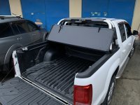 Крышка кузова VW Amarok 2010+ из трех секций AR Design Крышка кузова VW Amarok 2010+ из трех секций AR Design