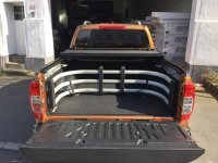 Трехсекционная крышка BAKFlip MX4 Mercedes X-Class  2018+ 