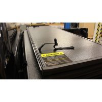 Трехсекционная крышка Toyota Hilux 2015+ Extang модель Solid Fold