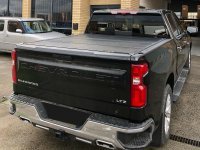 Четырехсекционная алюминиевая крышка AR Design CHEVY SILVERADO  5.5 '/ 6.5' BED 2019+