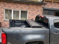 Крышка кузова Chevrolet Colorado 5' из четырех секций AR Design