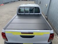 Крышка кузова из четырех секций Toyota Hilux 2015+ AR Design