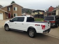 Ролетная крышка кузова 5.5 футов Ford F-150 Ролетная крышка кузова 5.5 футов Ford F-150