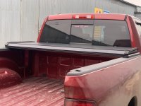 Крышка кузова Dodge Ram 6.5' BED 2002-2009 AR Design из трех секций Крышка кузова Dodge Ram 6.5' BED 2002-2009 AR Design из трех секций