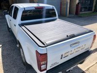 Ролета кузова Isuzu D-Max 2021+ AR Design model R3