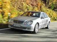 Mercedes E-Class W211