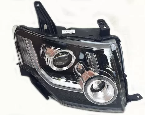 Передние фары LED Mitsubishi Pajero 