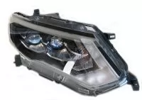 Передние фары Xenon Nissan X-Trail 